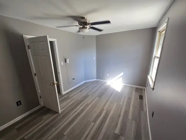 523 Pine Cir, Hohenwald, TN 38462