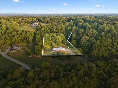 3427 Lyndell Bell Rd, Normandy, TN 37360