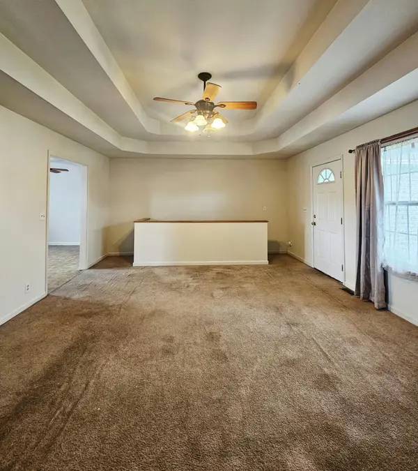 524 E Yale ST, Liberal, MO 64762
