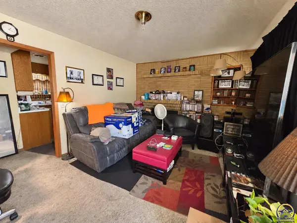 2936 SE Indiana AVE, Topeka, KS 66605
