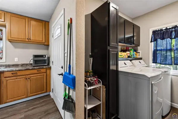 2601 SW Clay ST, Topeka, KS 66611