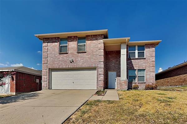 627 Almandora Drive, Arlington, TX 76002