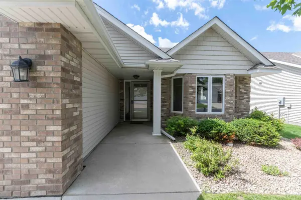 2880 126th AVE NW, Coon Rapids, MN 55448