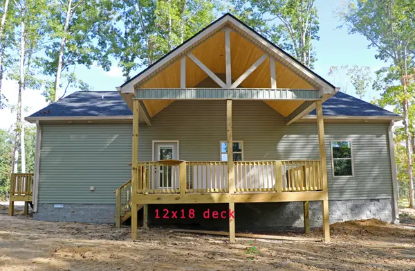 521 Shelton Cemetery Rd, Cumberland Furnace, TN 37051