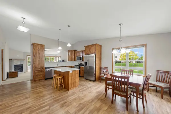 6481 Ojibway PATH, Lino Lakes, MN 55014