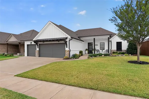 304 Bray LN, Yukon, OK 73099