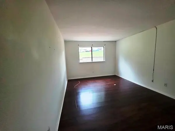 1400 Heritage LNDG #110, St Charles, MO 63303