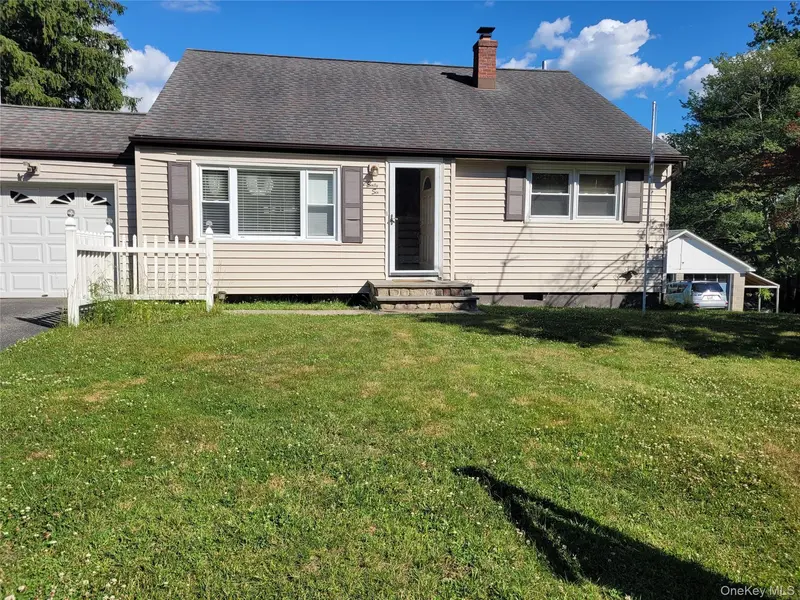 66 Phillips ST, Middletown, NY 10940