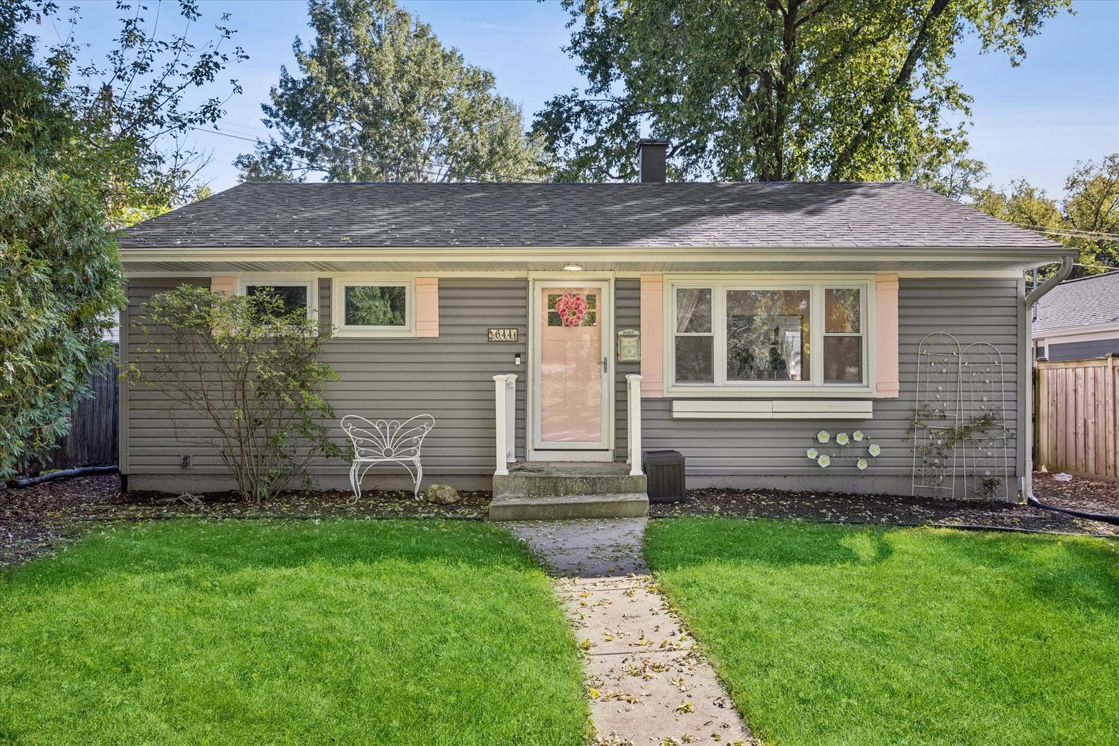 644 W Hinsdale AVE, Hinsdale, IL 60521
