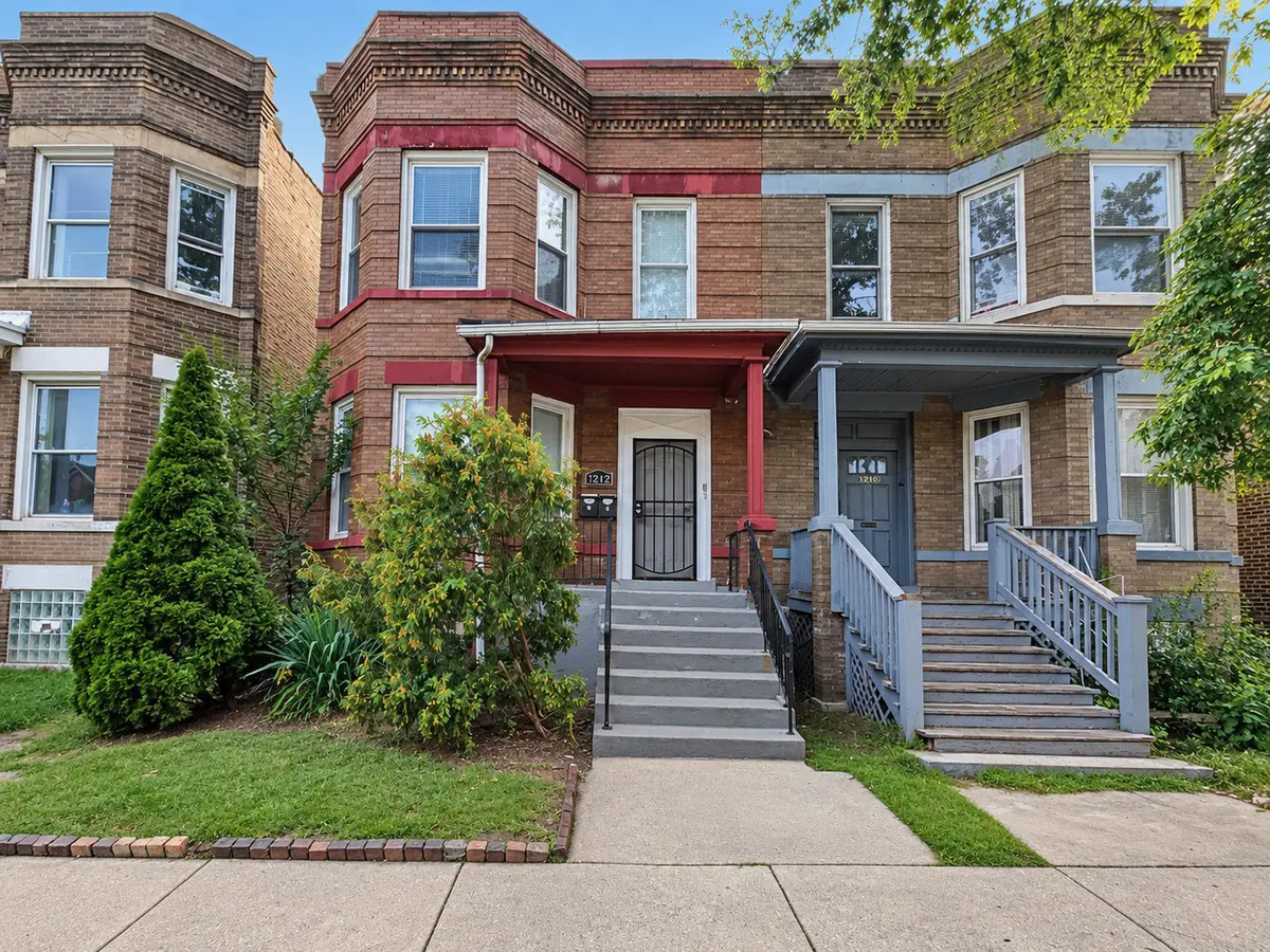 7212 S St Lawrence AVE #1, Chicago, IL 60619