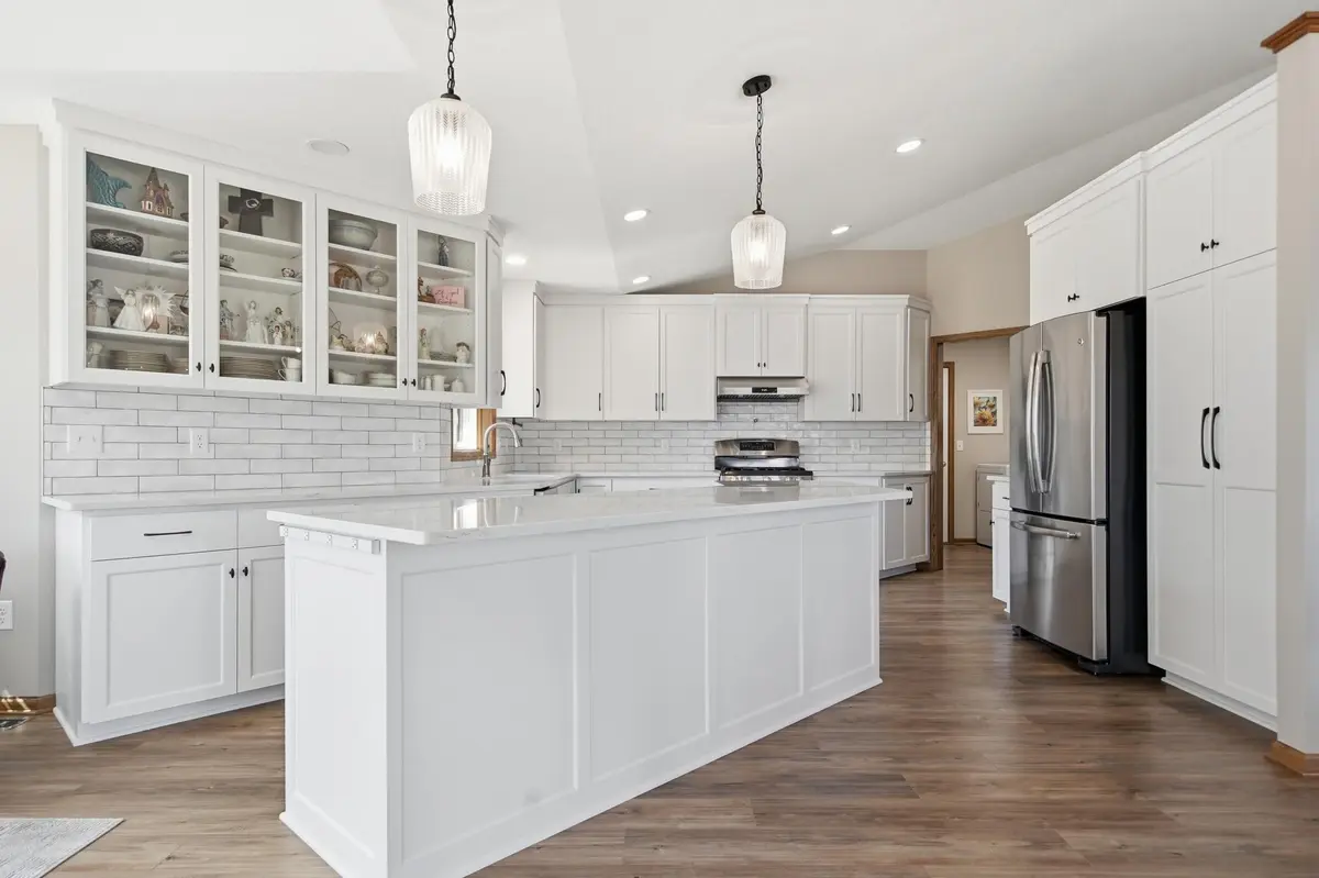 19331 Baldwin ST NW, Elk River, MN 55330
