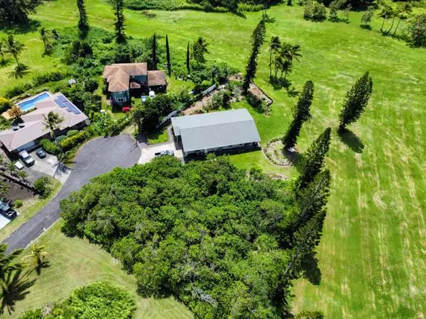 LEWA LANI PL, Naalehu, HI 96772