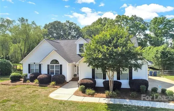 212 Northchase DR, Concord, NC 28027