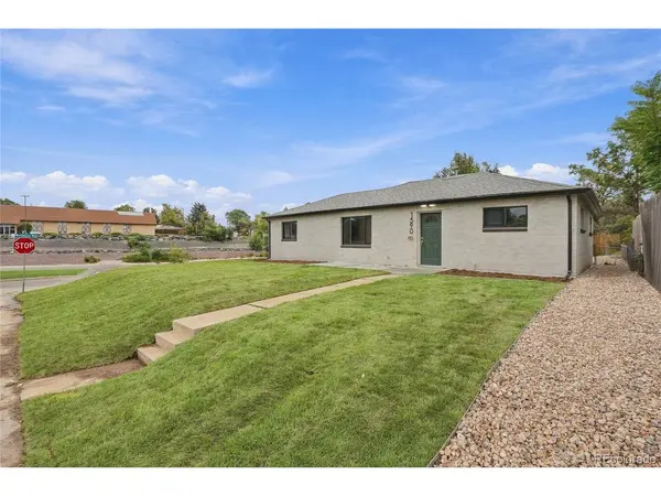 1590 Oak, Thornton, CO 80229