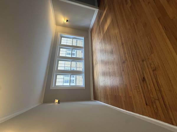 1627 W Farwell AVE #2N, Chicago, IL 60626