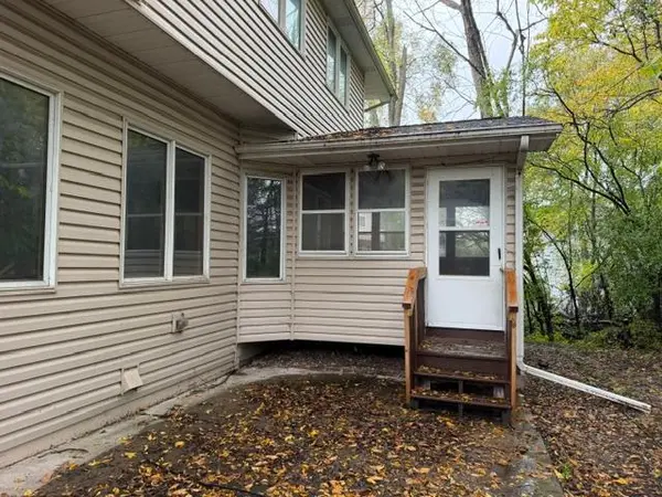 17123 Jonathan CT, Lakeville, MN 55044