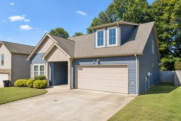 1170 Belvoir Ln, Clarksville, TN 37040