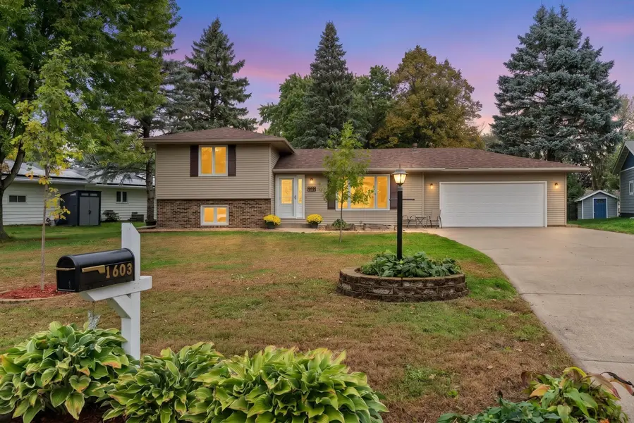 1603 Monroe CT, Northfield, MN 55057