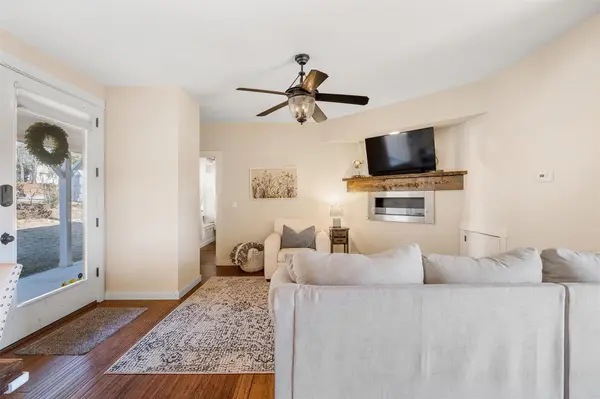 111 Lei CT, Bastrop, TX 78602