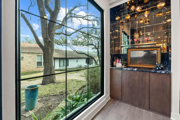 3952 Far West BLVD, Austin, TX 78731