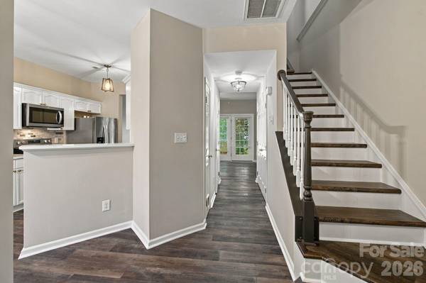 6032 Sapwood CT, Matthews, NC 28104