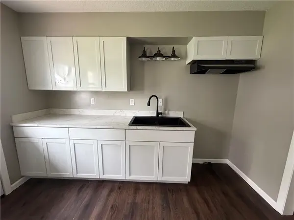 1206 Hogan ST, Chillicothe, MO 64601