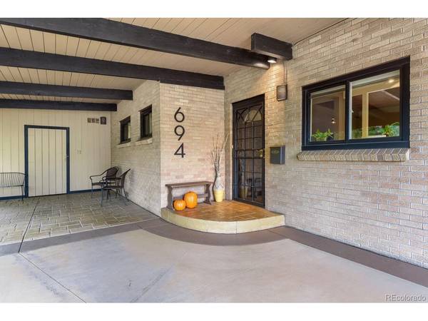 694 W Shepperd, Littleton, CO 80120