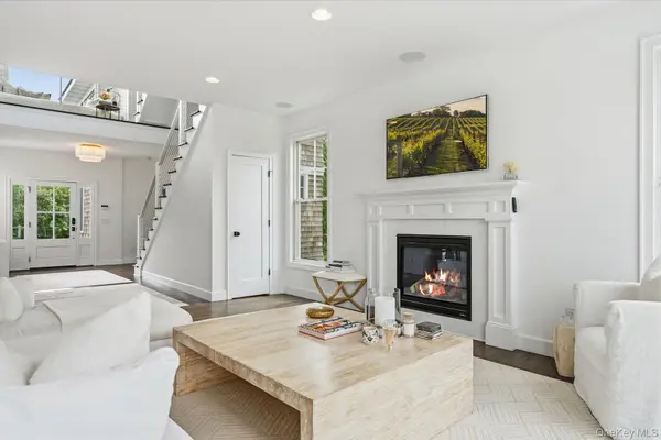 824 Dune RD, Westhampton Dunes, NY 11978