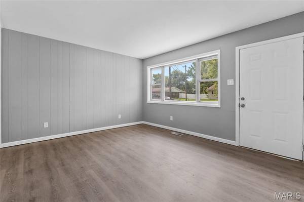 1167 Price ST, Sauget, IL 62206
