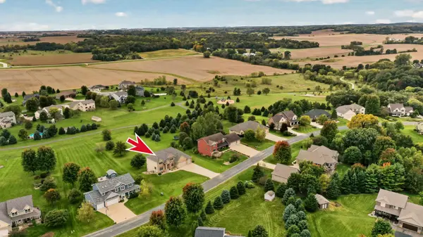 570 Valley View RD SW, Oronoco, MN 55960