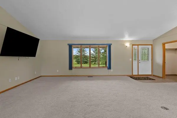12221 85th AVE, Milaca, MN 56353