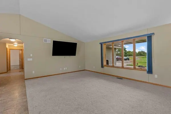 12221 85th AVE, Milaca, MN 56353
