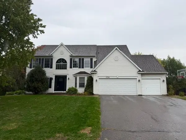 17716 Hyde Park AVE, Lakeville, MN 55044