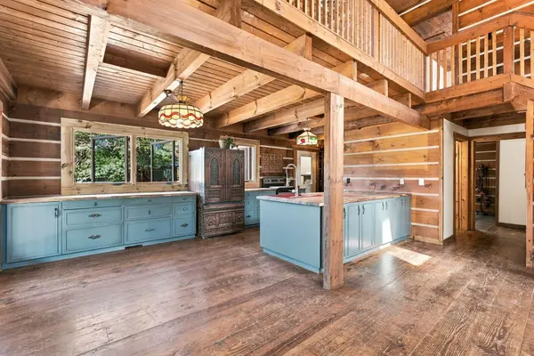 7034 Almaville Rd, Arrington, TN 37014
