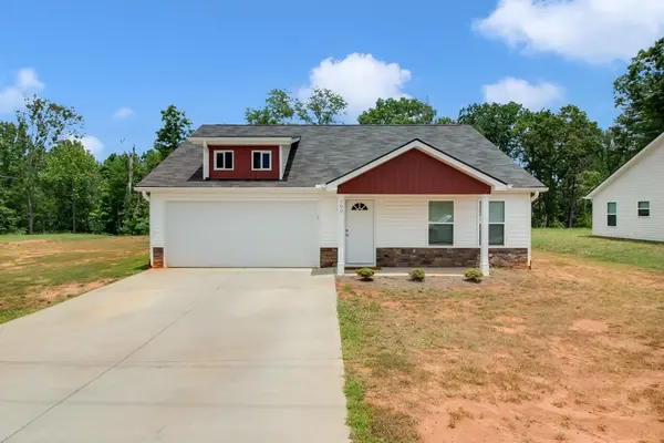 790 N Trade Ave EXT, Landrum, SC 29356