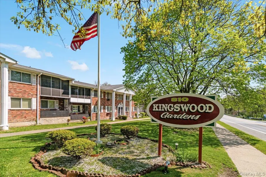 810 Blooming Grove TPKE #94, New Windsor, NY 12553