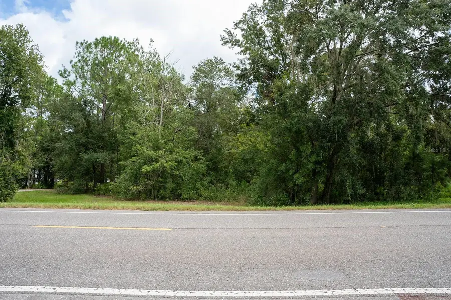 COMMONWEALTH AVE N, Polk City, FL 33868
