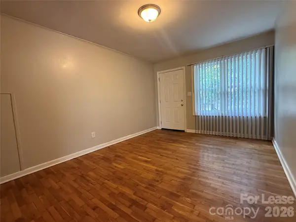 100 E Bradley ST, Gastonia, NC 28052