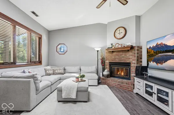 8340 Stacy Lynn CT, Indianapolis, IN 46231