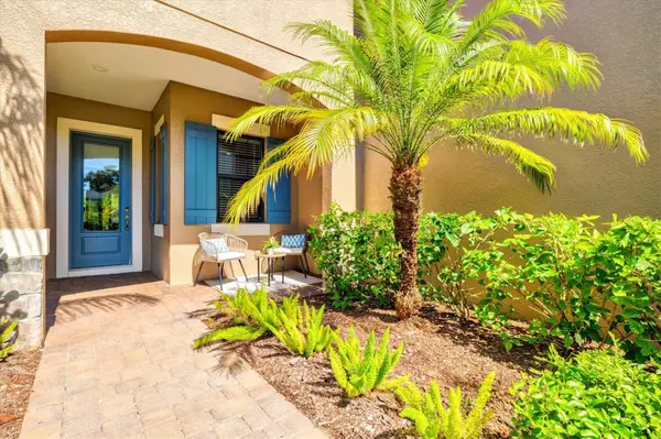 11876 HUNTERS CREEK RD, Venice, FL 34293