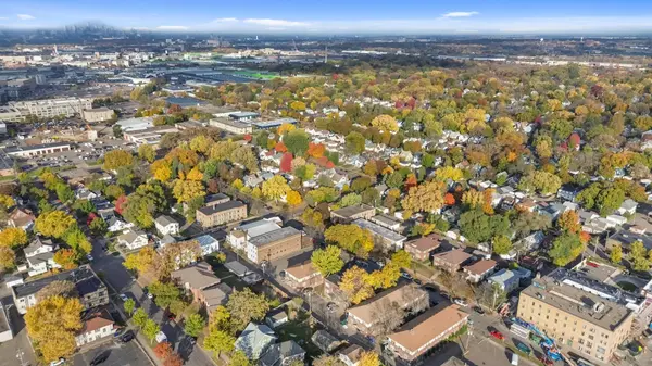 1631 Charles AVE, Saint Paul, MN 55104