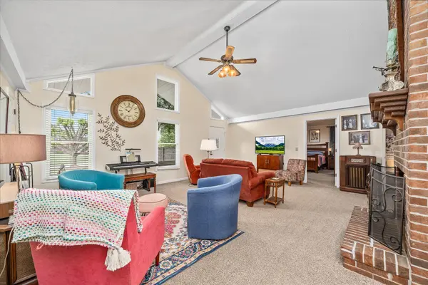 1200 Belmont Dr, Cookeville, TN 38506