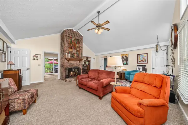 1200 Belmont Dr, Cookeville, TN 38506