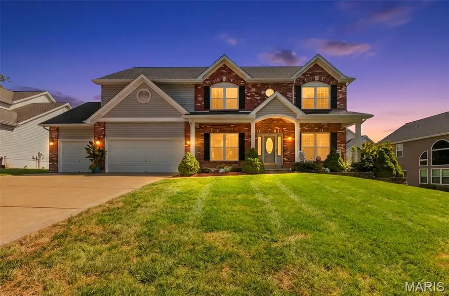 559 John Meyer DR, St Charles, MO 63304