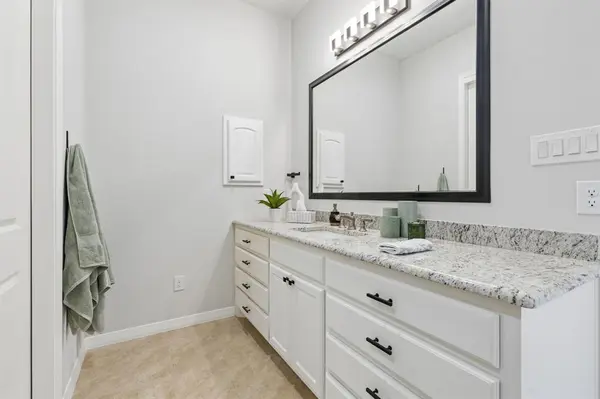 333 Renaissance Lane, Heath, TX 75032