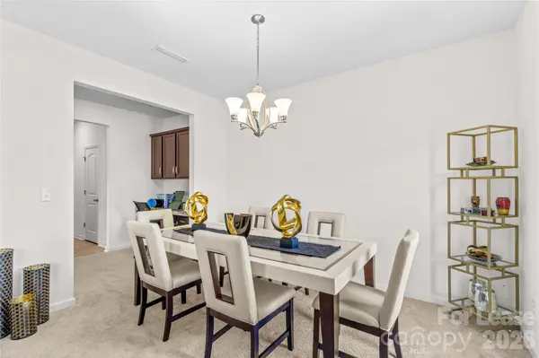 125 Mooring DR, Statesville, NC 28677