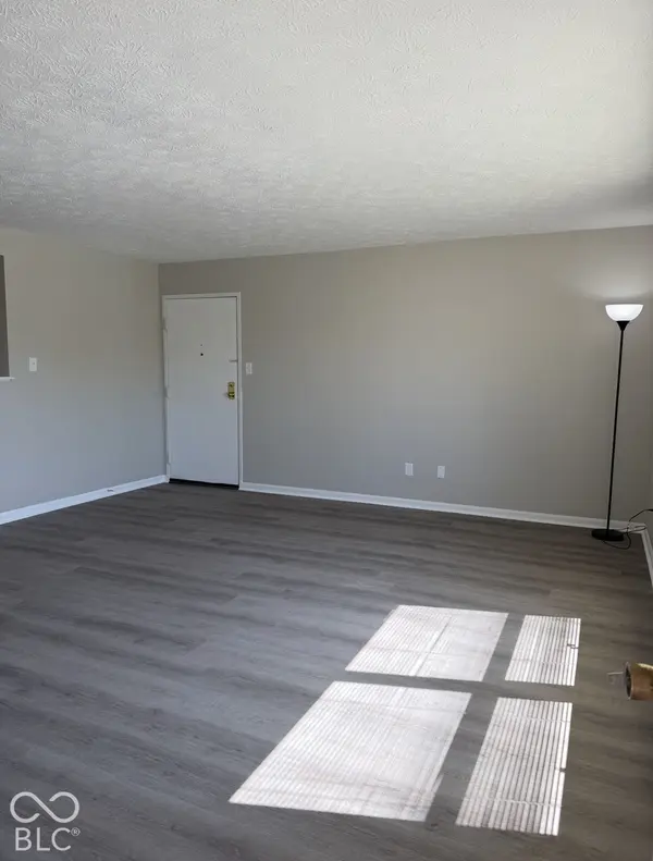 1763 Wellesley #1i, Indianapolis, IN 46219