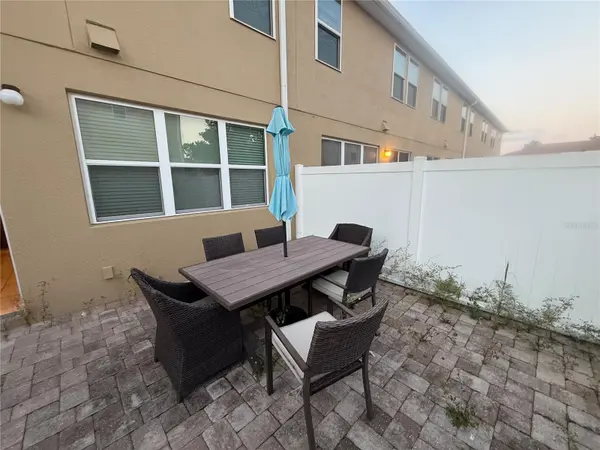 5148 CROWN HAVEN DR, Kissimmee, FL 34746