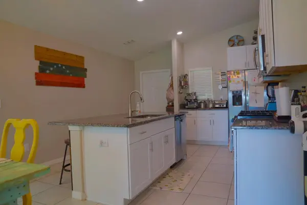 5104 DANDELION ST, Apollo Beach, FL 33572