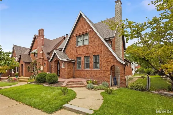 5461 Goethe AVE, St Louis, MO 63109